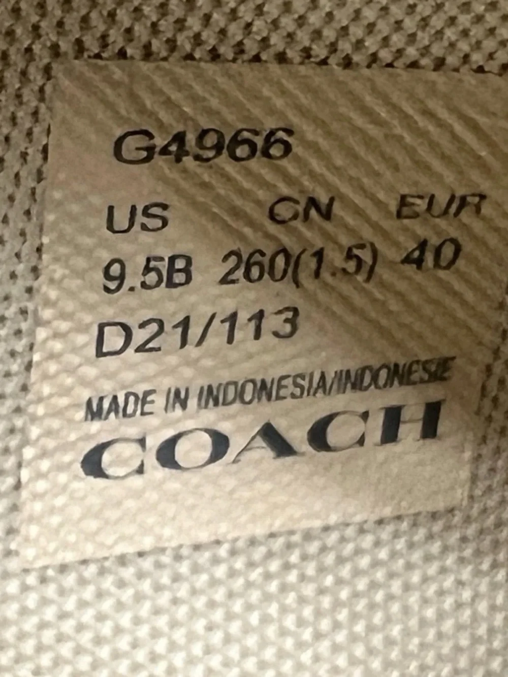 COACH Clip Leather Low Top Sneaker – Women’s 9.5B – Chalk/Khaki (Style G4966)